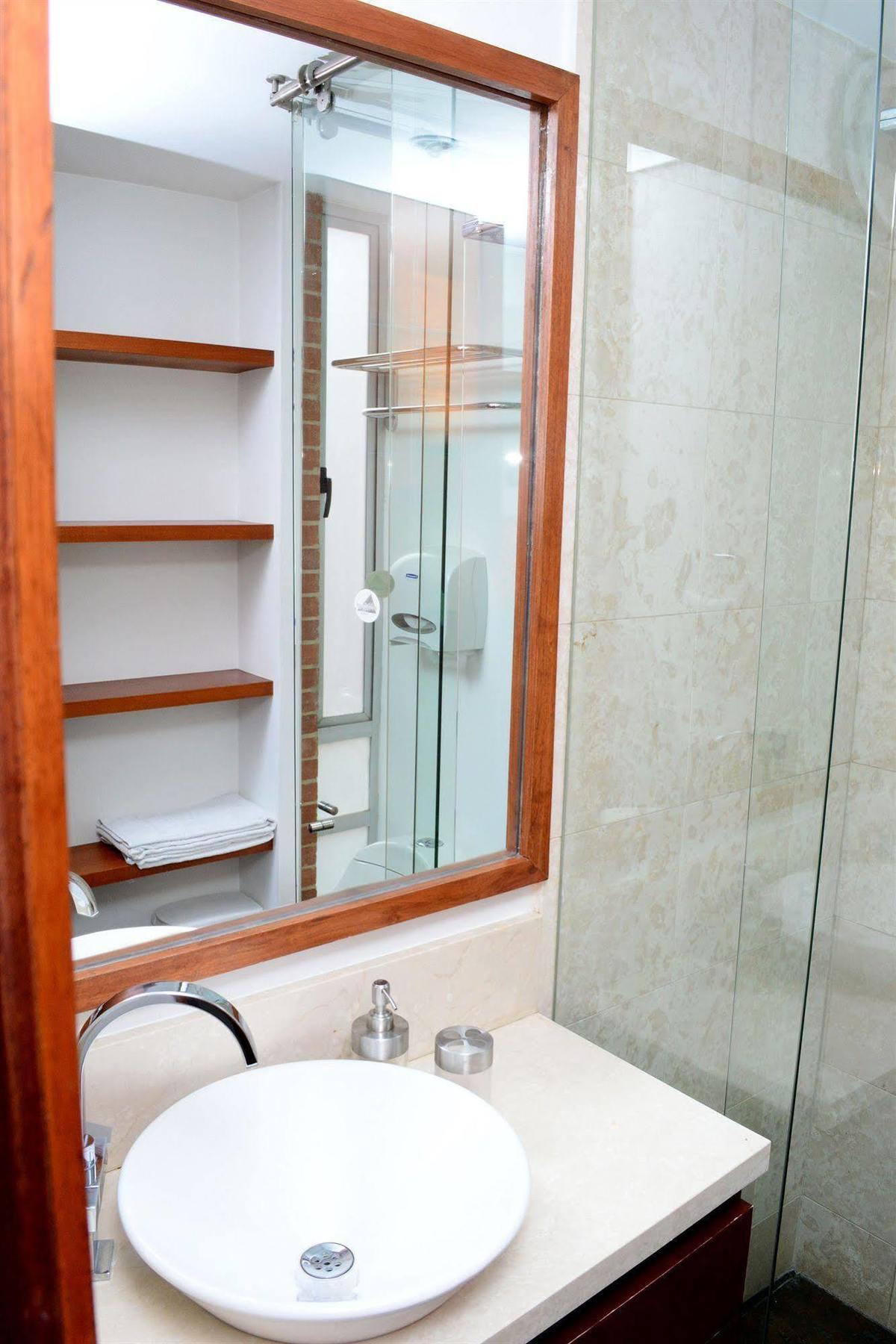 Prisma Suites Chico 94 Bogota Bagian luar foto